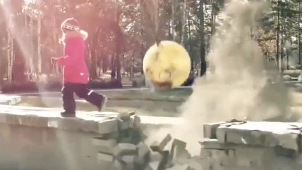 Amazing Chase Scene Involving Child May Have Used Special Effects