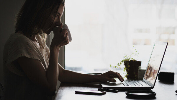 A Simple Change to Your Email Signature That Can Have a Big Impact