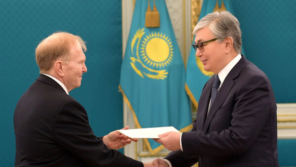 Official Photos of Kazakhstan President Accused of Beauty Retouch, Altered Skin and Chin