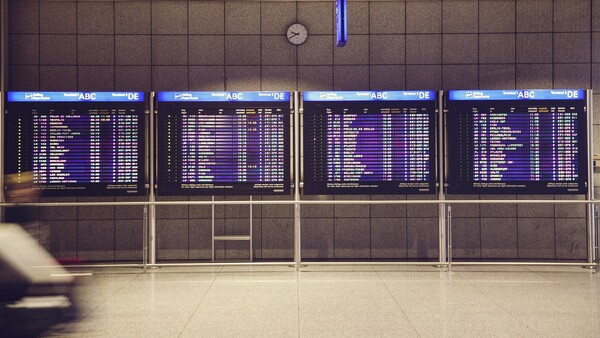 Applicants for a US Visa Now Required to Share Details of Their Social Media Pages, Including Instagram and Flickr