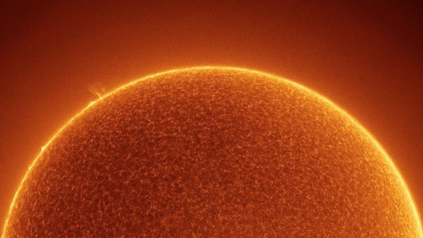 NASA Features Incredible Photo Showing the ISS in Front of the Sun, With Zero Sunspots