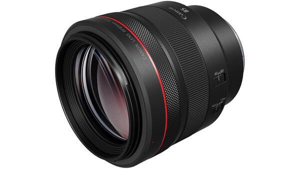 More Canon Mirrorless Lenses Are on Their Way Soon