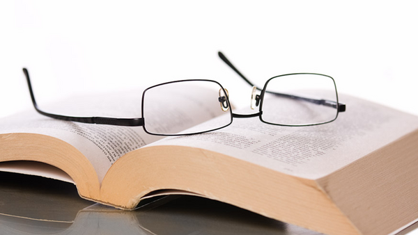 Why Photographers and Filmmakers Should Not Follow the Advice of Many Books or Lectures on Business