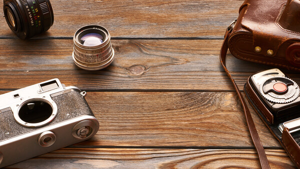Mexican Physicist Solves 2,000-Year Old Problem That Will Lead to Cheaper and Sharper Lenses