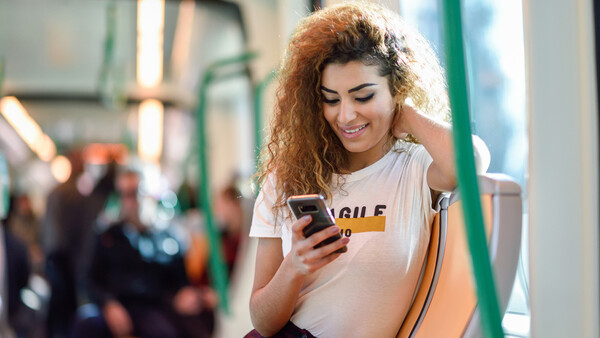 Subway Selfie Star Shows Us All What Confidence Is