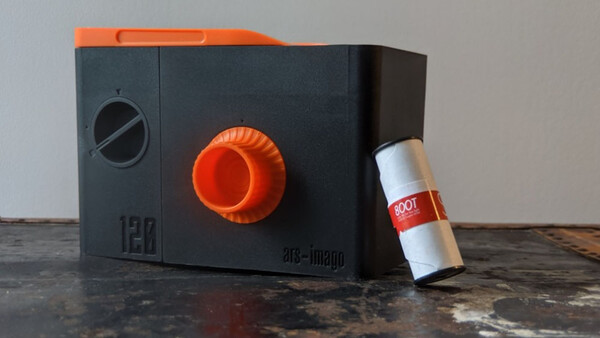 Fstoppers Reviews the Ars-Imago Labbox