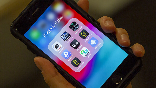 Give Your Old Smartphone New Life by Turning It Into a Dedicated Camera Controller