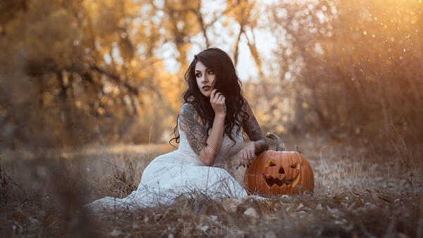 Let's See Your Halloween and Spooky Photography From Recent Years