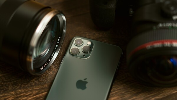 Here's Why the iPhone Is the Best Camera for Beginners