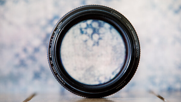 Should You Invest in Large Aperture Lenses That Have f/2.8 or Larger?