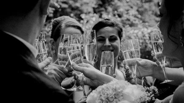 3 Creative Ideas to Attract Wedding Photography Clients