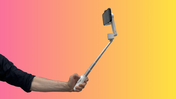 ZHIYUN's Smooth-X Is a $59 Mobile Phone Gimbal I'd Actually Use