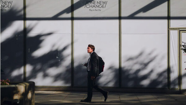 Seven Tips for Shooting Street Photography With Your Smartphone