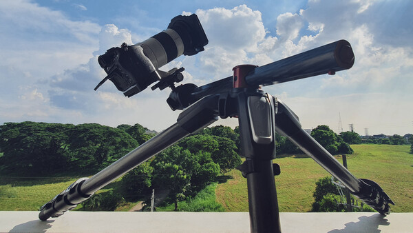 A Beginner Photographer’s Guide to Choosing the Right Tripod for Your Camera