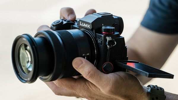 Panasonic Announces the LUMIX S5 Full-Frame Mirrorless Camera
