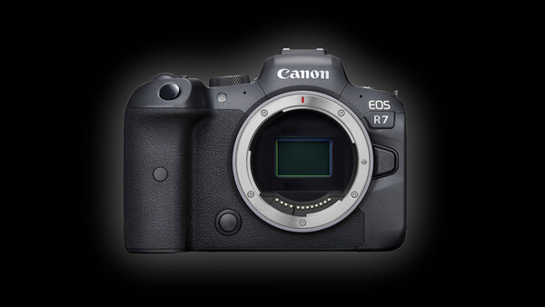Canon Should Bring Out an RF Mount APS-C Camera and Without Killing off EOS M