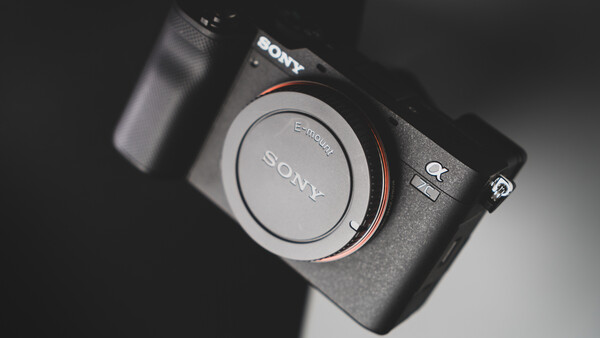 Full Frame in a New Form: Fstoppers Reviews the Sony a7C