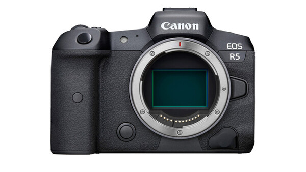 The Canon EOS R7 Is Likely Coming Next Year