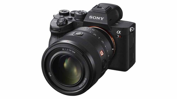 More Sony Lenses Are on the Way Next Week