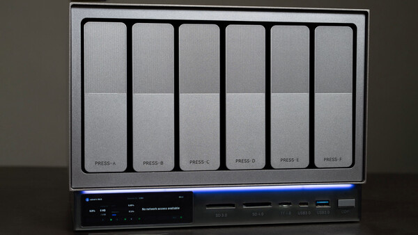 The Zettlab D6 Launches: A Polished New NAS With Ambitions Beyond