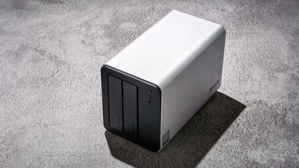 外付けハードディスク・ドライブ TerraMaster F2-425 NAS Amazon.com: TERRAMASTER F2-425 2-Bay NAS Storage - Intel x86 Quad