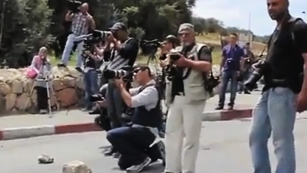 Video Proof That Many War Images Are Staged