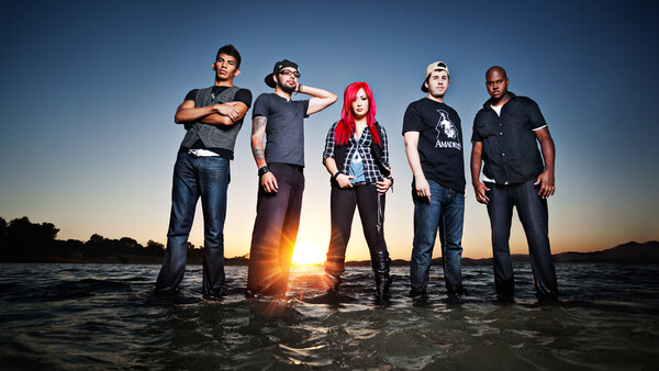 [BTS] Sasha Leahovcenco Makes A Band Walk On Water