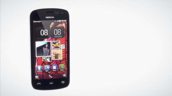 [News] Move Aside iPhone, the Nokia 808 PureView is Here.