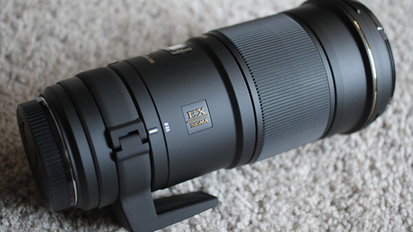Unboxing the New Sigma 180mm f/2.8 Macro Lens