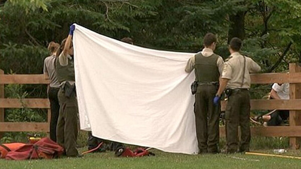 Bride Drowns During Photoshoot From Heavy Dress