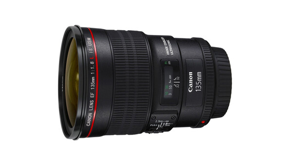 Real or Fake? Image of Canon 135mm f/1.8