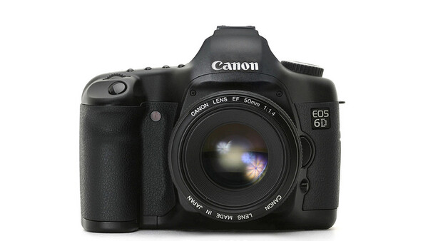 Rumored Canon 6D Specs