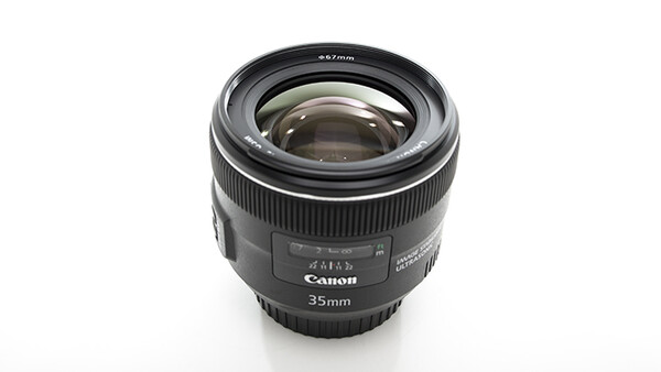 Fstoppers Reviews the Canon 35mm f/2 | Fstoppers