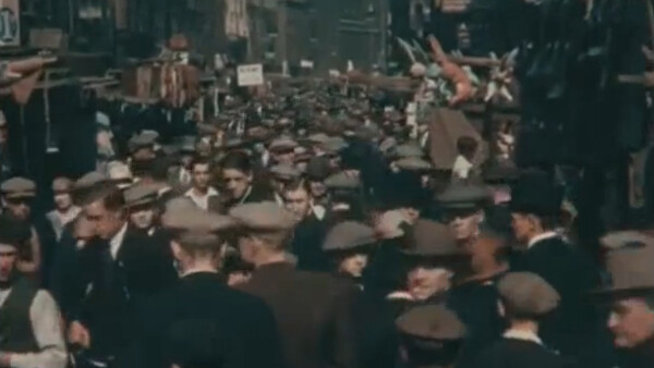 Color Film Footage From 1920s London is the Coolest Thing You'll See Today