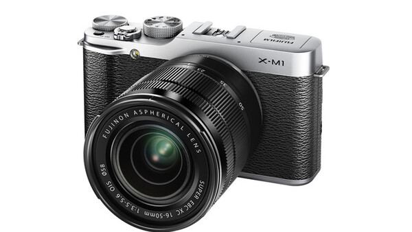 New Fujifilm Camera and Lenses Available for Preorder