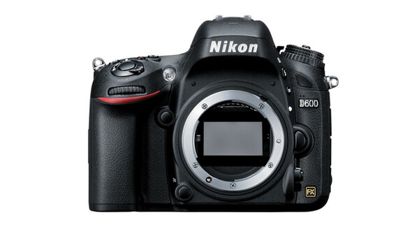 Grab a Refurbished Nikon D600 for $400 Off