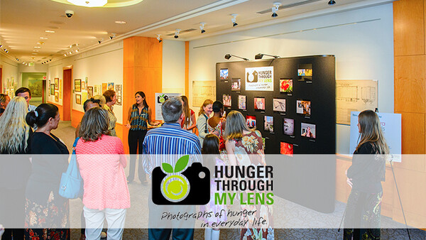 Compelling Photo Series Shows Life On Food Stamps