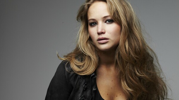 No Photoshop Needed for Jennifer Lawrence