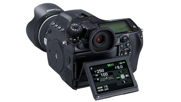 The Pentax 645Z is Official, Featuring 4K, a 51.4 MP CMOS Sensor & 3 FPS Shooting
