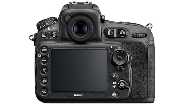 Nikon D810 Available for Pre-Order