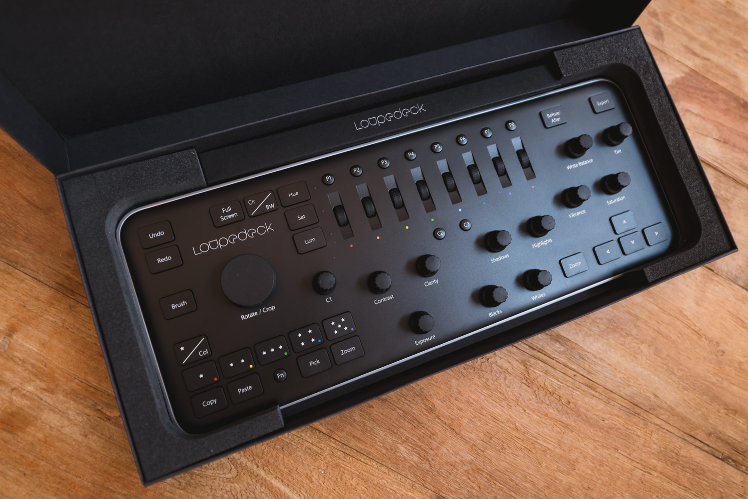 Loupedeck Review: This Keyboard Designed for Editing Photos Is All Thumbs