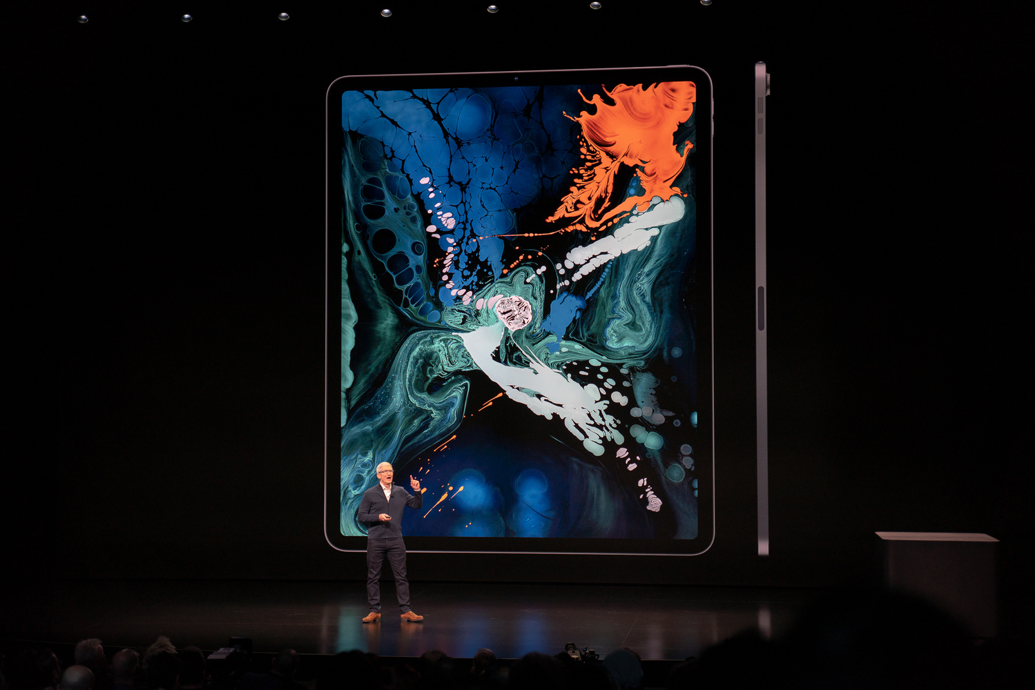 apple announces the new ipad pro demos