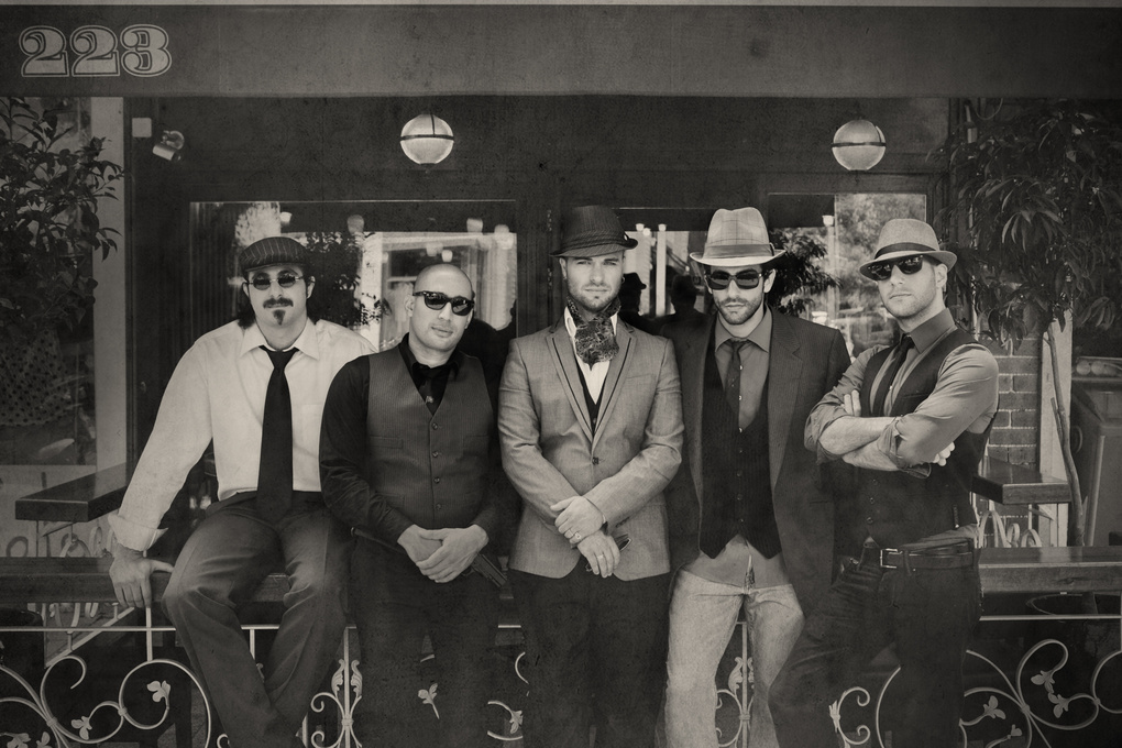 View old style gangster by idan milman