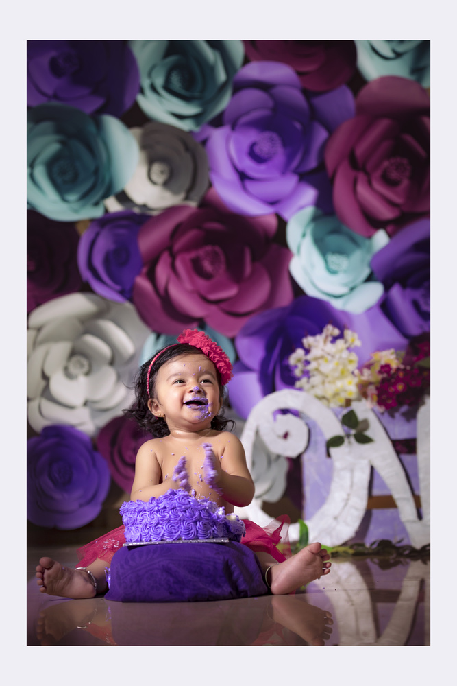 View SMASH THE CAKE,LIYA !! by Avi nash