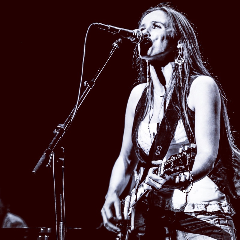 View Grainne Duffy by Paul Dolan