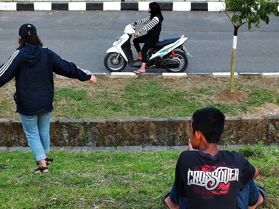 View 3 youngers by Riofansyah Hardtantha Sulaeman