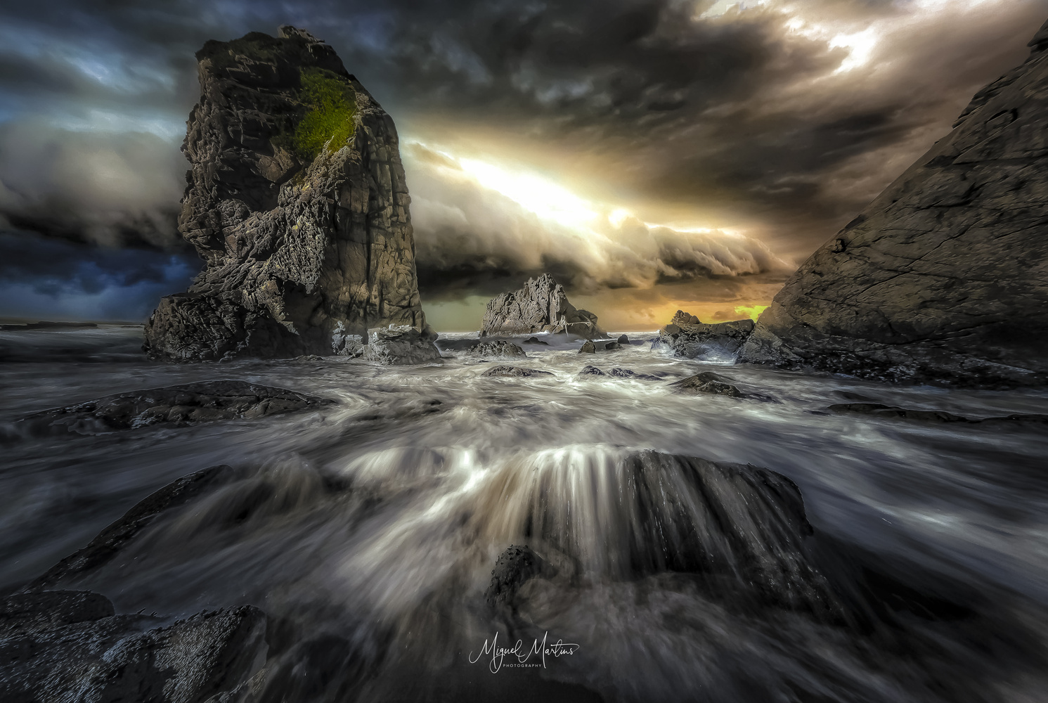 View Untitled 21 by Miguel Martins