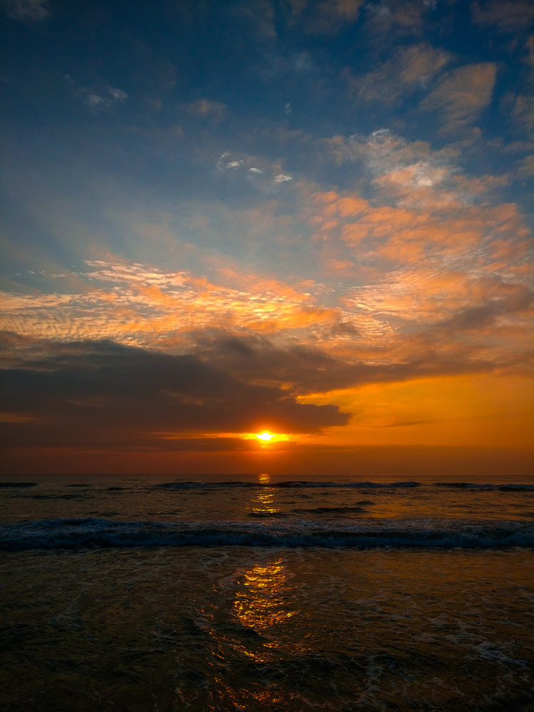 View Sun rise by Arun Sanganmeshwar