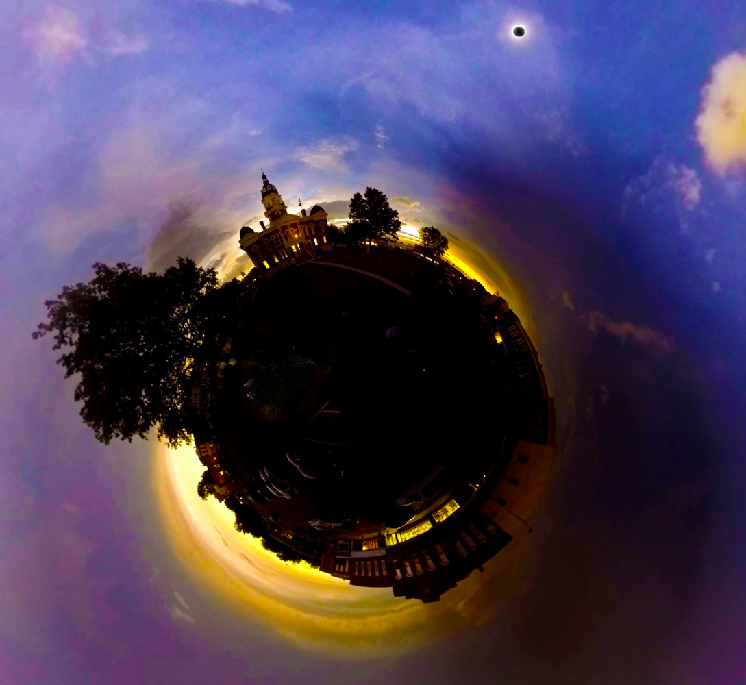 View Tecumseh Nebraska Solar Eclipse by Stephen Morriss