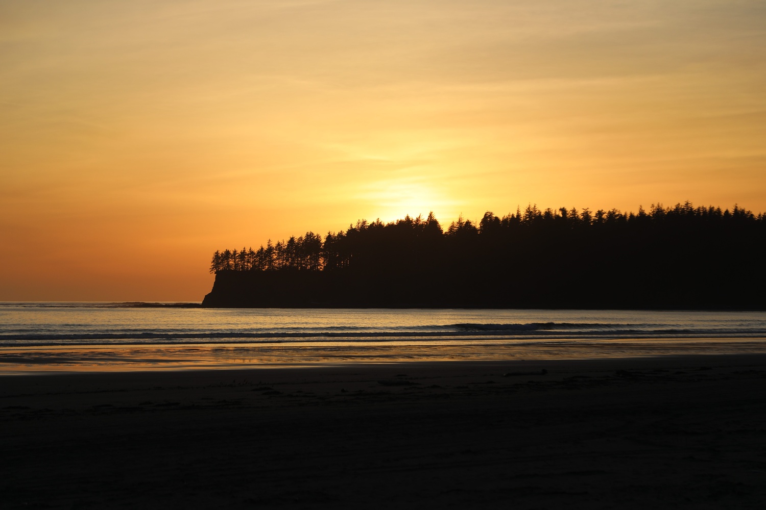 View Mwah Bay Sunset by T Rossi